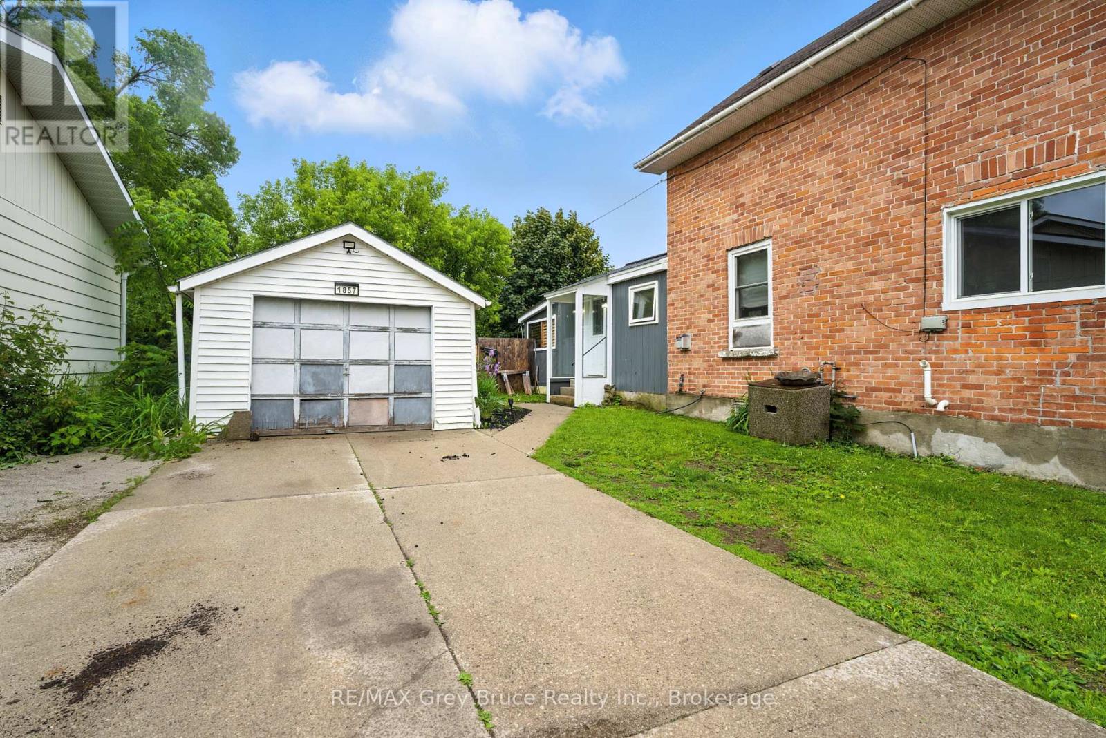 1857 6th Avenue E, Owen Sound, Ontario  N4K 2W1 - Photo 29 - X12236767