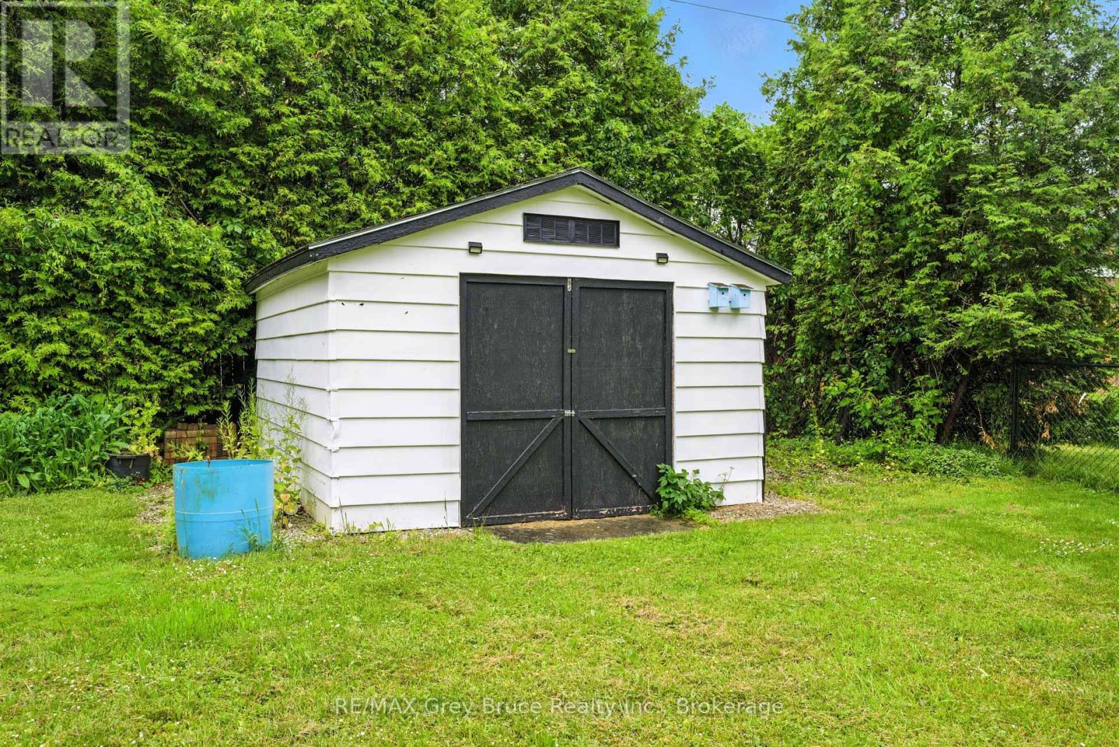 1857 6th Avenue E, Owen Sound, Ontario  N4K 2W1 - Photo 32 - X12236767