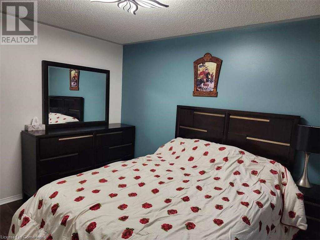 3366 Mikalda Road, Burlington, Ontario  L7M 0K9 - Photo 21 - 40743811