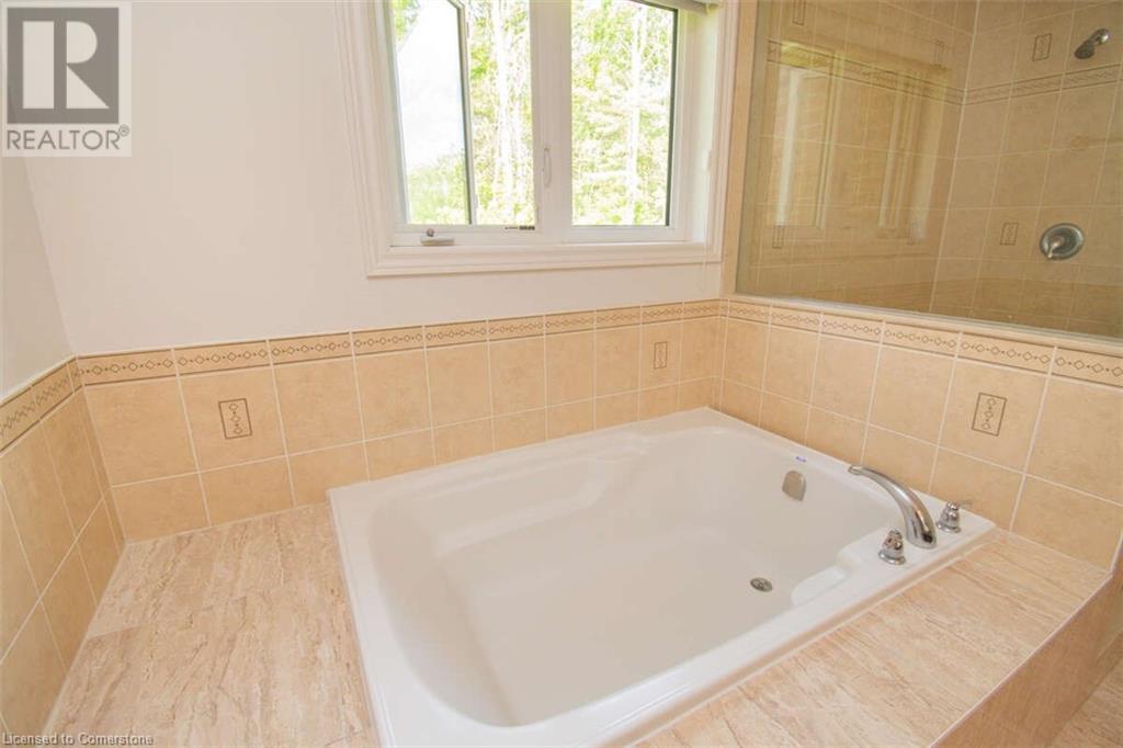 61 Trail Boulevard, Springwater, Ontario  L9X 0S4 - Photo 43 - 40743803
