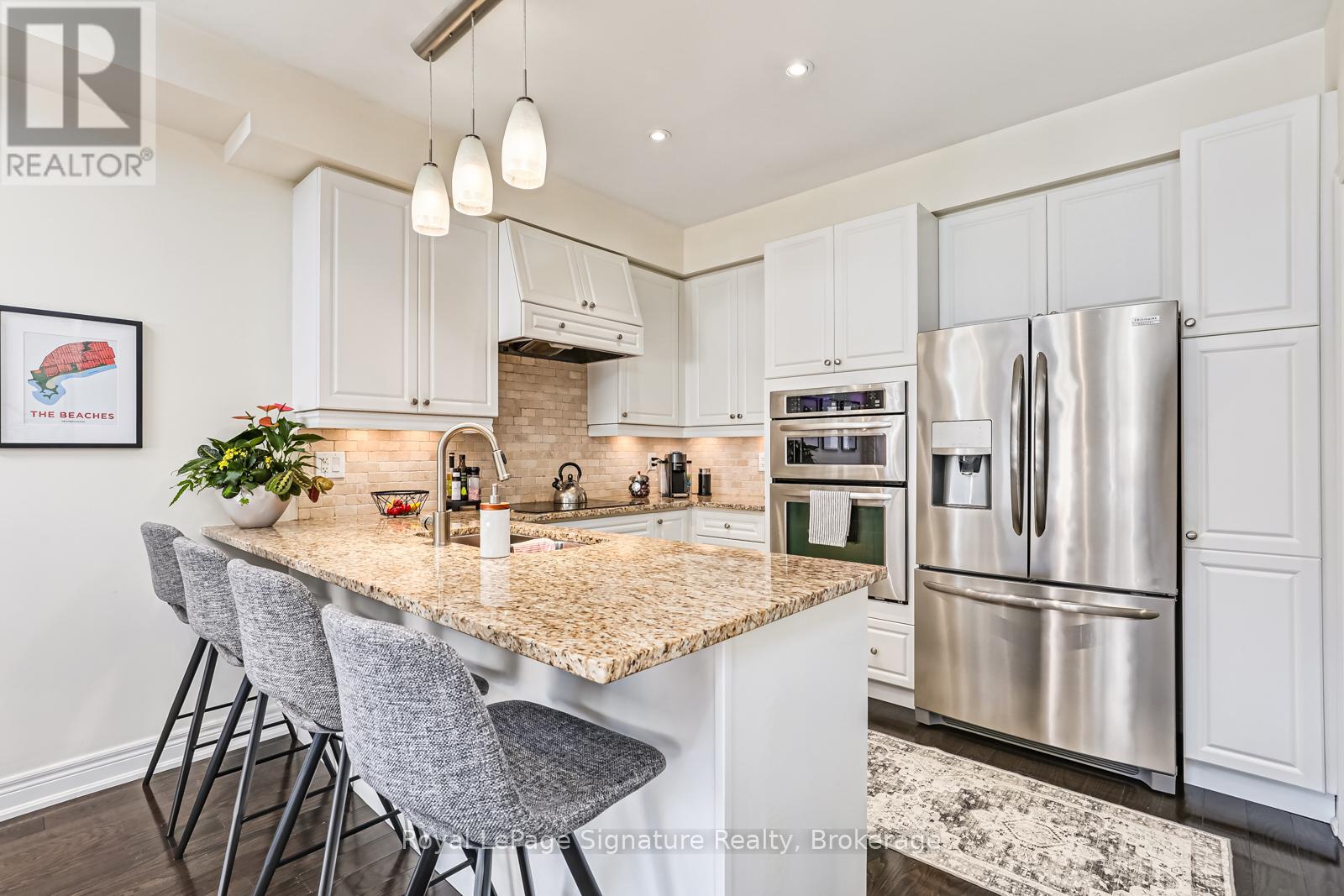 14 Montclair Mews, Collingwood, Ontario  L9Y 0J7 - Photo 15 - S12236947