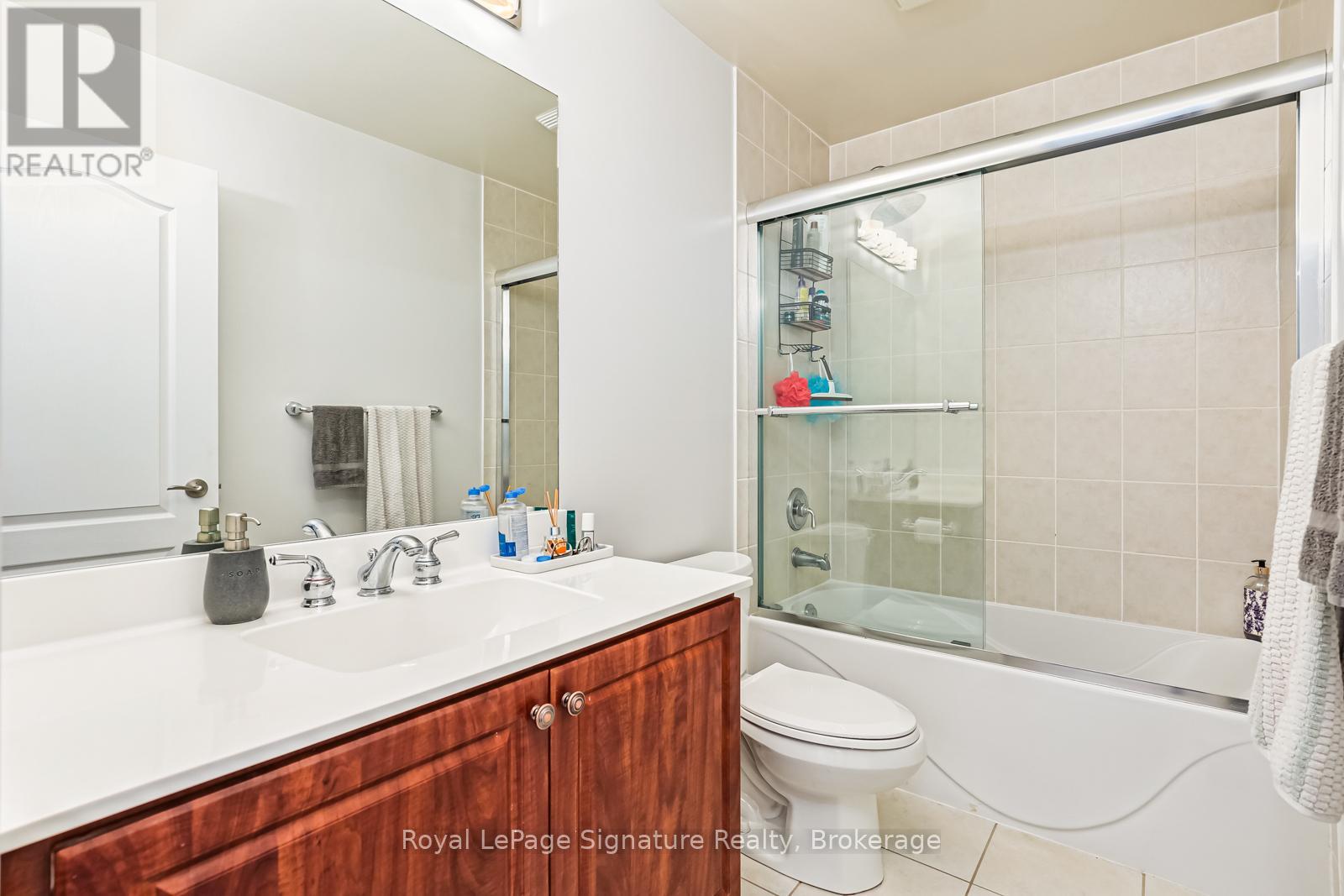 14 Montclair Mews, Collingwood, Ontario  L9Y 0J7 - Photo 27 - S12236947