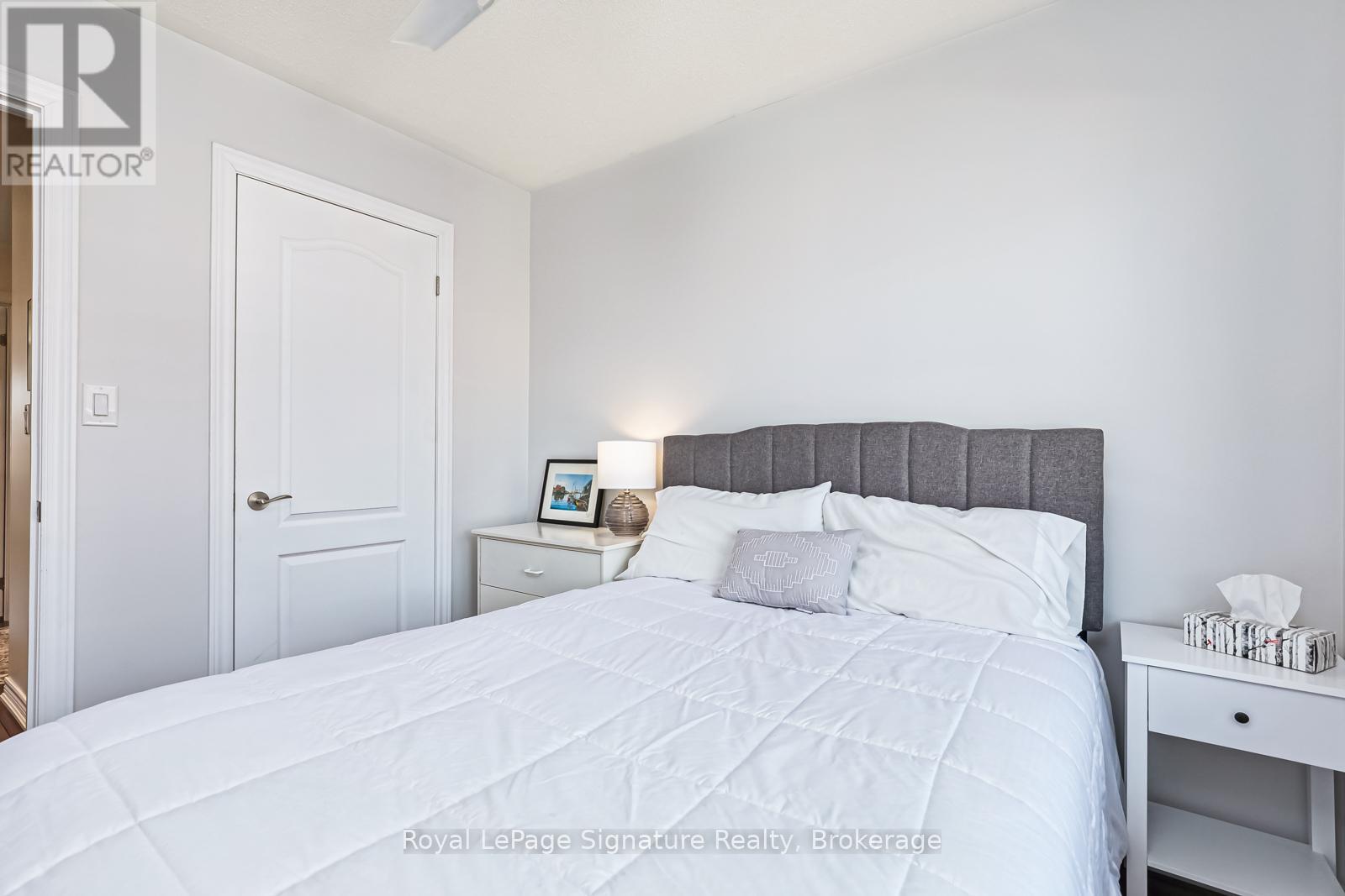 14 Montclair Mews, Collingwood, Ontario  L9Y 0J7 - Photo 33 - S12236947