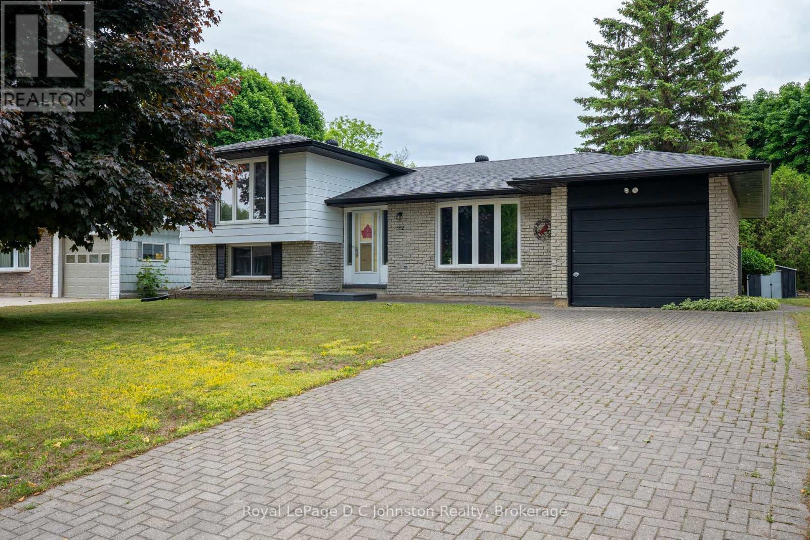 362 CRAWFORD STREET, Saugeen Shores, Ontario