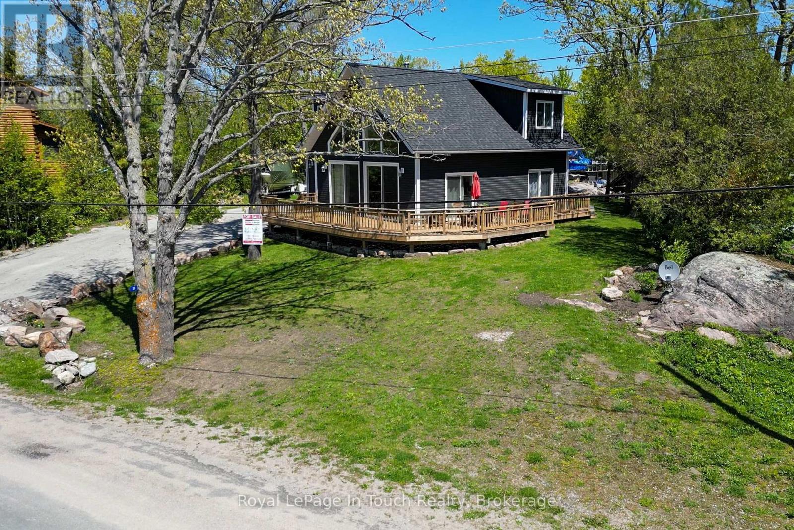 26 MACEY BAY ROAD, Georgian Bay, Ontario