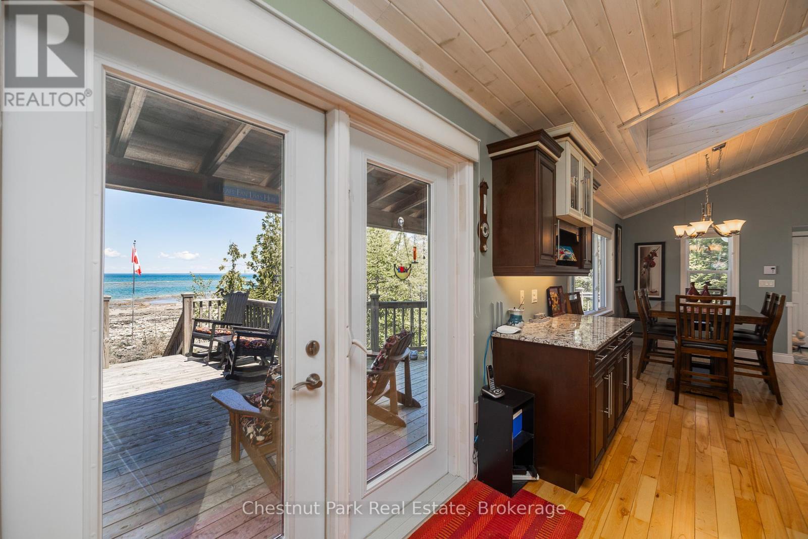 94 Zorra Drive, Northern Bruce Peninsula, Ontario  N0H 2R0 - Photo 21 - X12236962