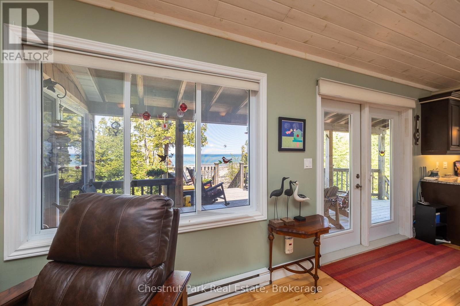 94 Zorra Drive, Northern Bruce Peninsula, Ontario  N0H 2R0 - Photo 22 - X12236962