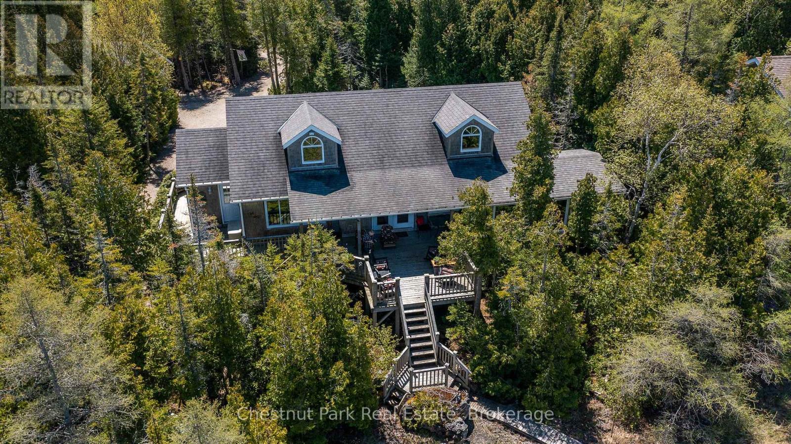94 Zorra Drive, Northern Bruce Peninsula, Ontario  N0H 2R0 - Photo 45 - X12236962