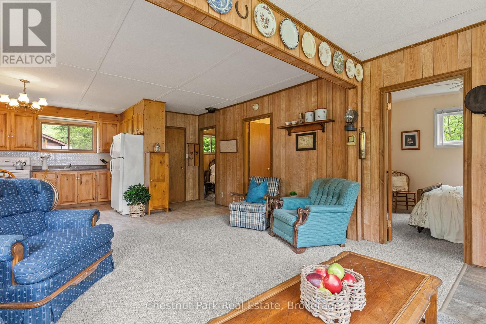 203b Lakeshore Drive, Strong, Ontario  P0A 1Z0 - Photo 12 - X12237022