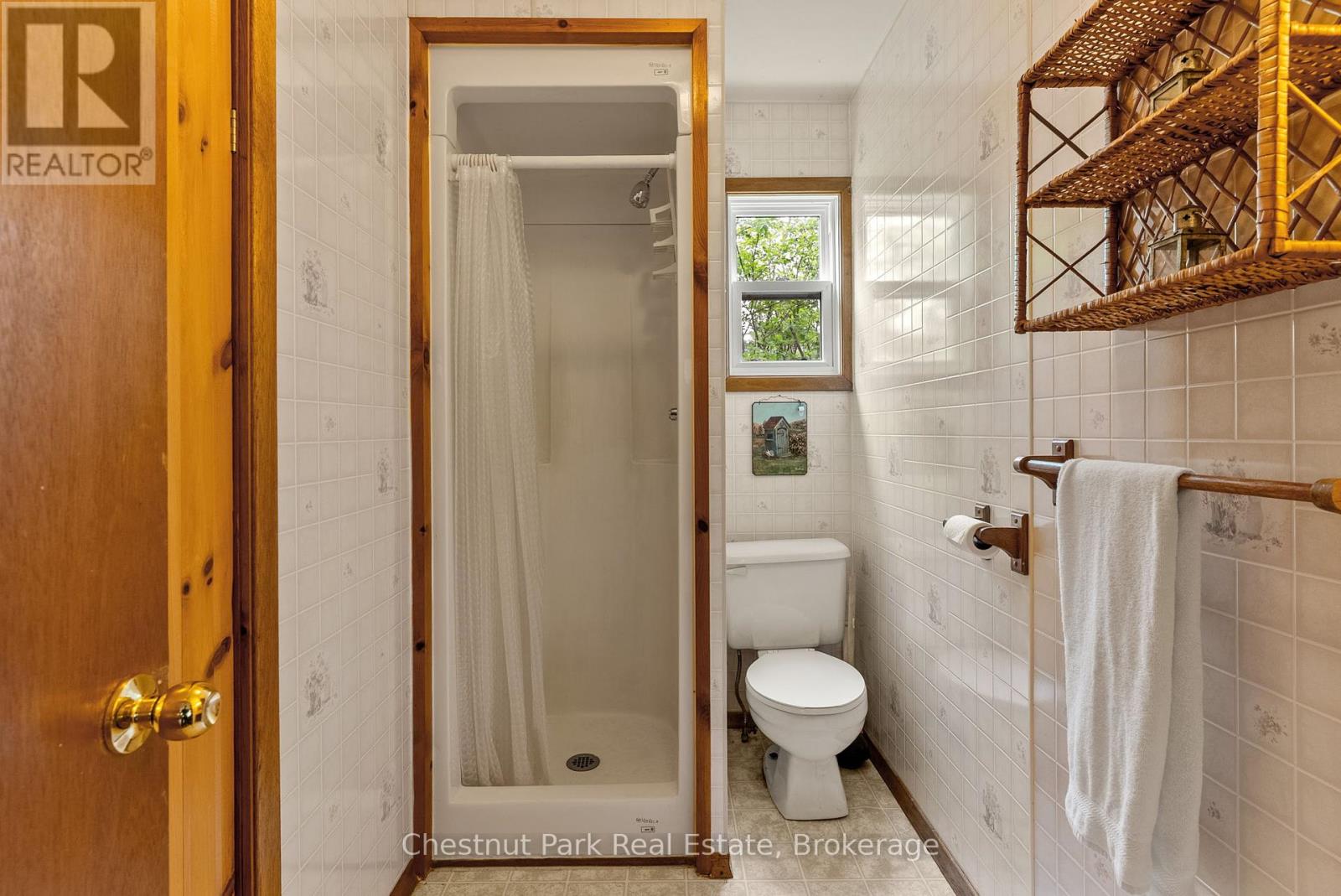 203b Lakeshore Drive, Strong, Ontario  P0A 1Z0 - Photo 18 - X12237022