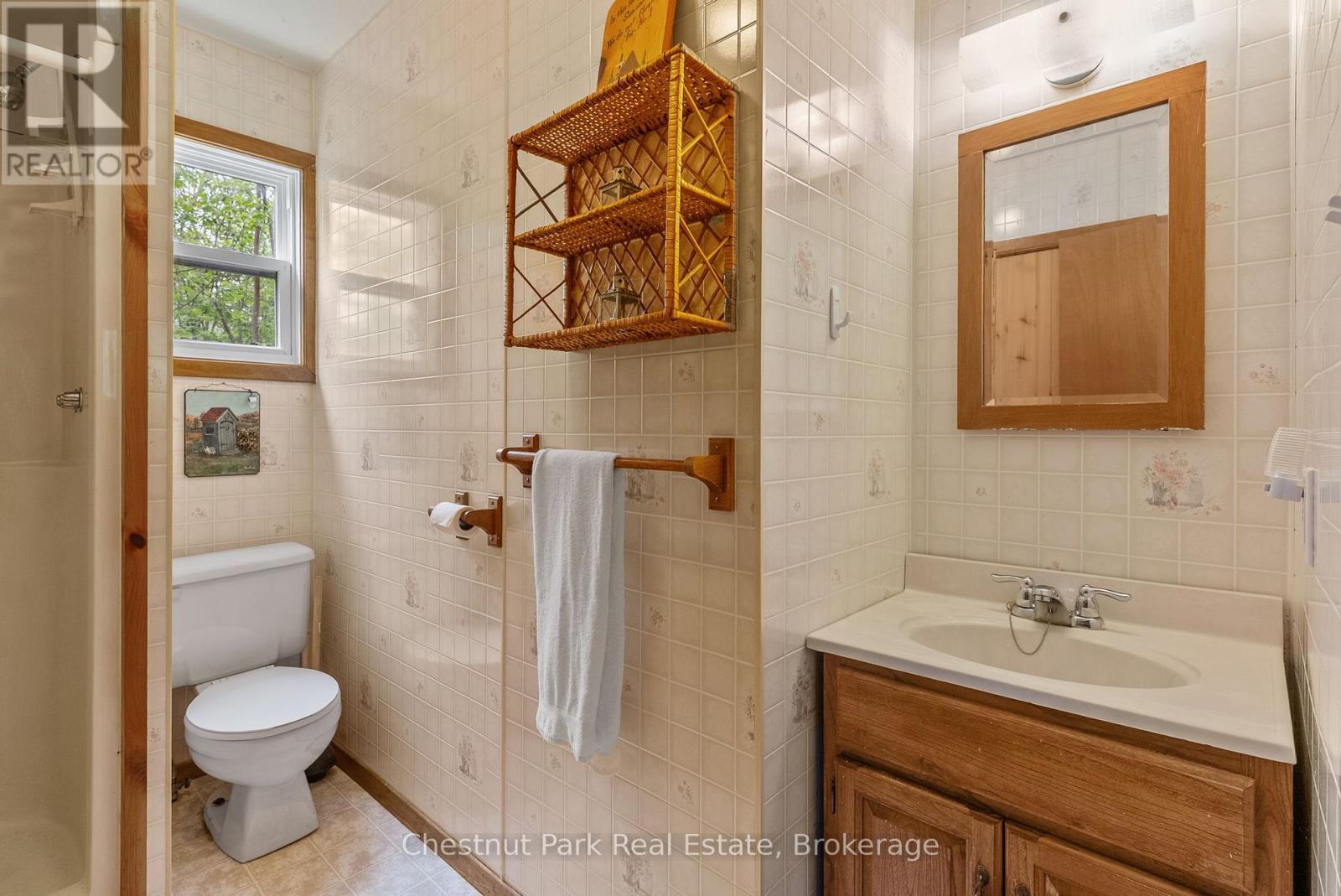203b Lakeshore Drive, Strong, Ontario  P0A 1Z0 - Photo 19 - X12237022