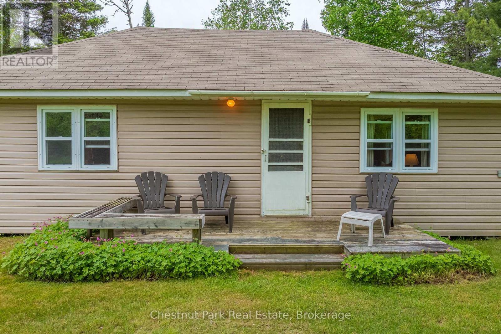 203b Lakeshore Drive, Strong, Ontario  P0A 1Z0 - Photo 25 - X12237022