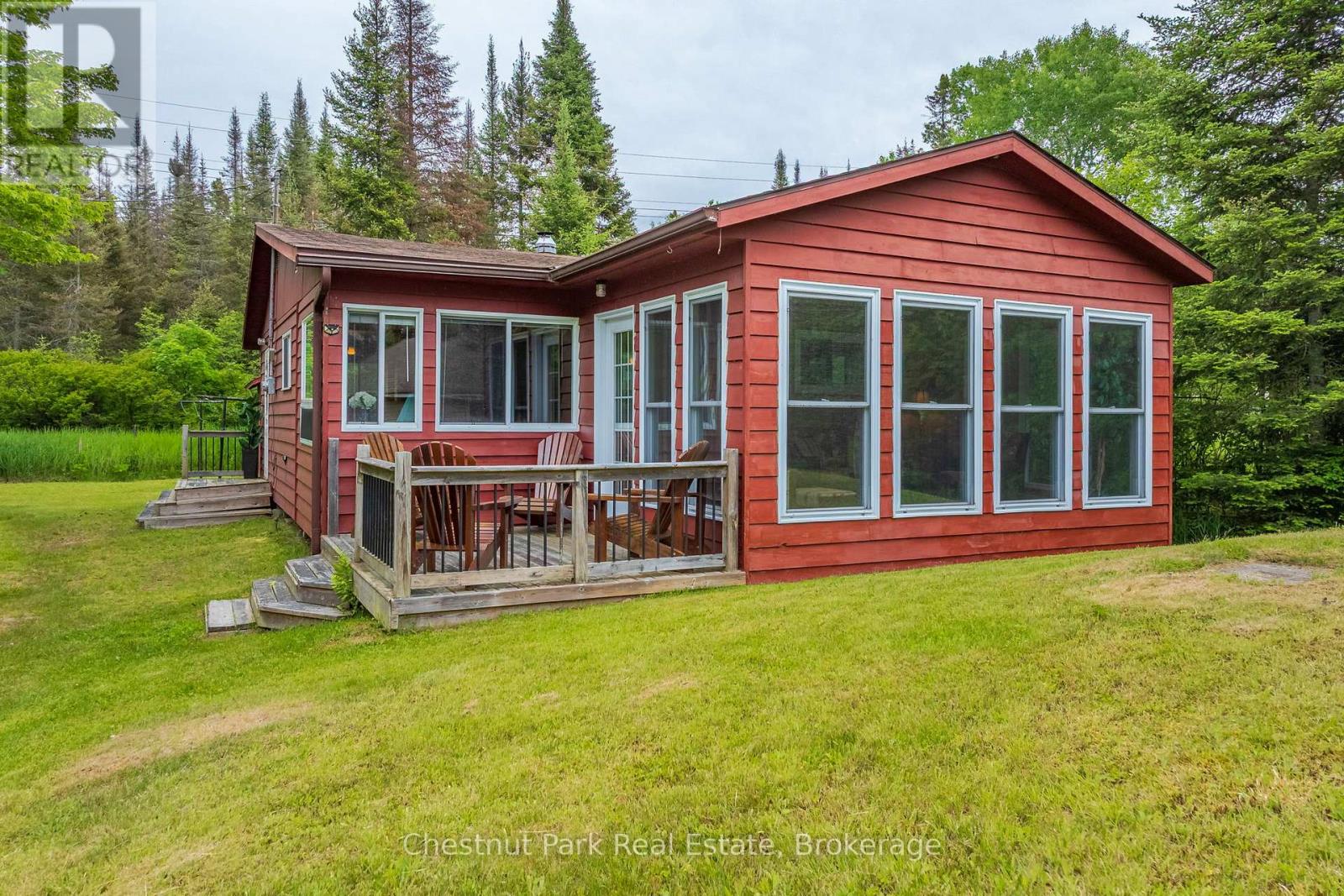 203b Lakeshore Drive, Strong, Ontario  P0A 1Z0 - Photo 5 - X12237022
