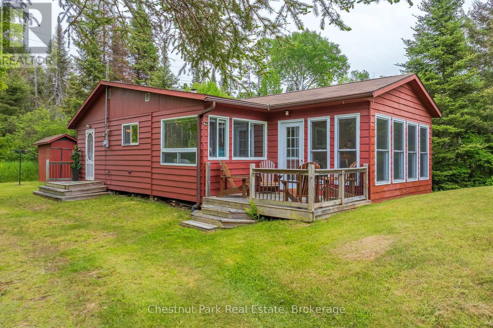 203b Lakeshore Drive, Strong, Ontario  P0A 1Z0 - Photo 6 - X12237022