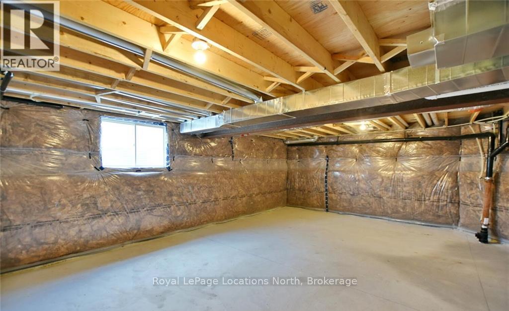 36 - 106 Addison Street, Blue Mountains, Ontario  N0H 1J0 - Photo 29 - X12237059