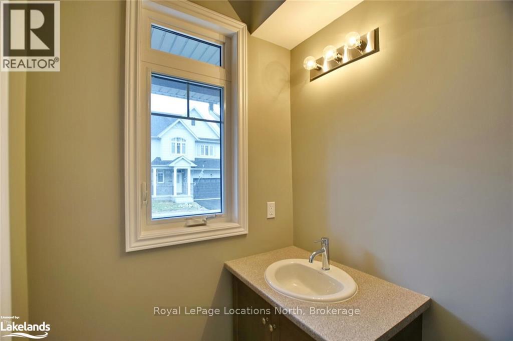 36 - 106 Addison Street, Blue Mountains, Ontario  N0H 1J0 - Photo 7 - X12237059