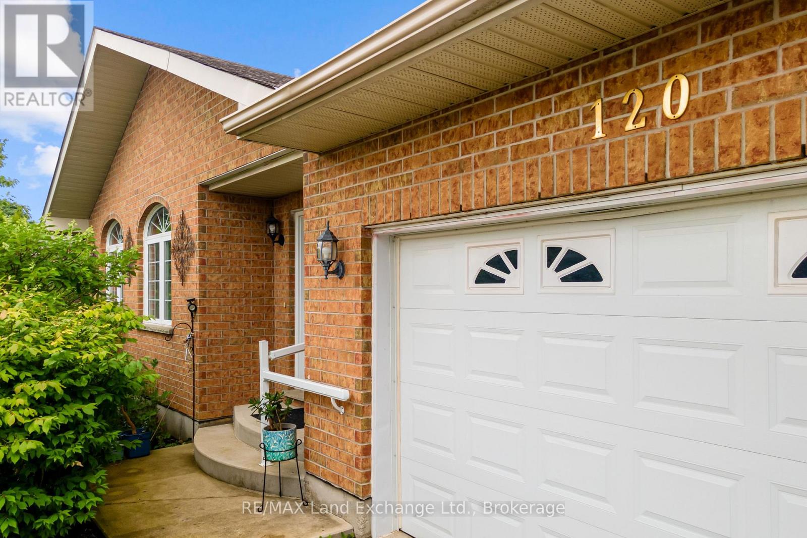 120 Owen Road, Wellington North, Ontario  N0G 2L2 - Photo 4 - X12237094