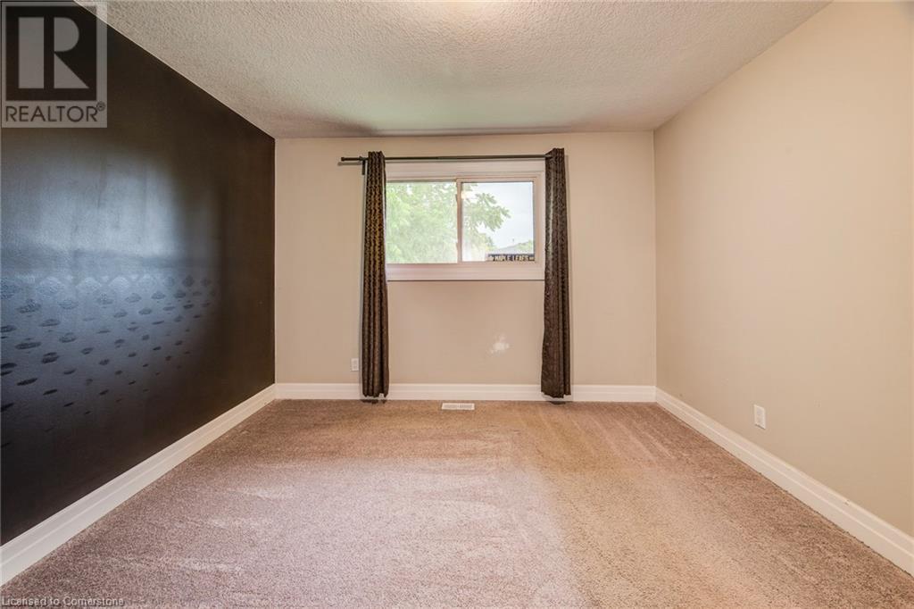 223 Williamsburg Road, Kitchener, Ontario  N2E 1K8 - Photo 39 - 40743739