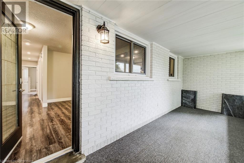 223 Williamsburg Road, Kitchener, Ontario  N2E 1K8 - Photo 4 - 40743739