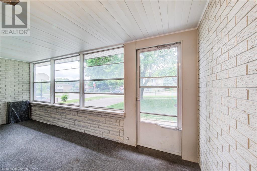 223 Williamsburg Road, Kitchener, Ontario  N2E 1K8 - Photo 5 - 40743739