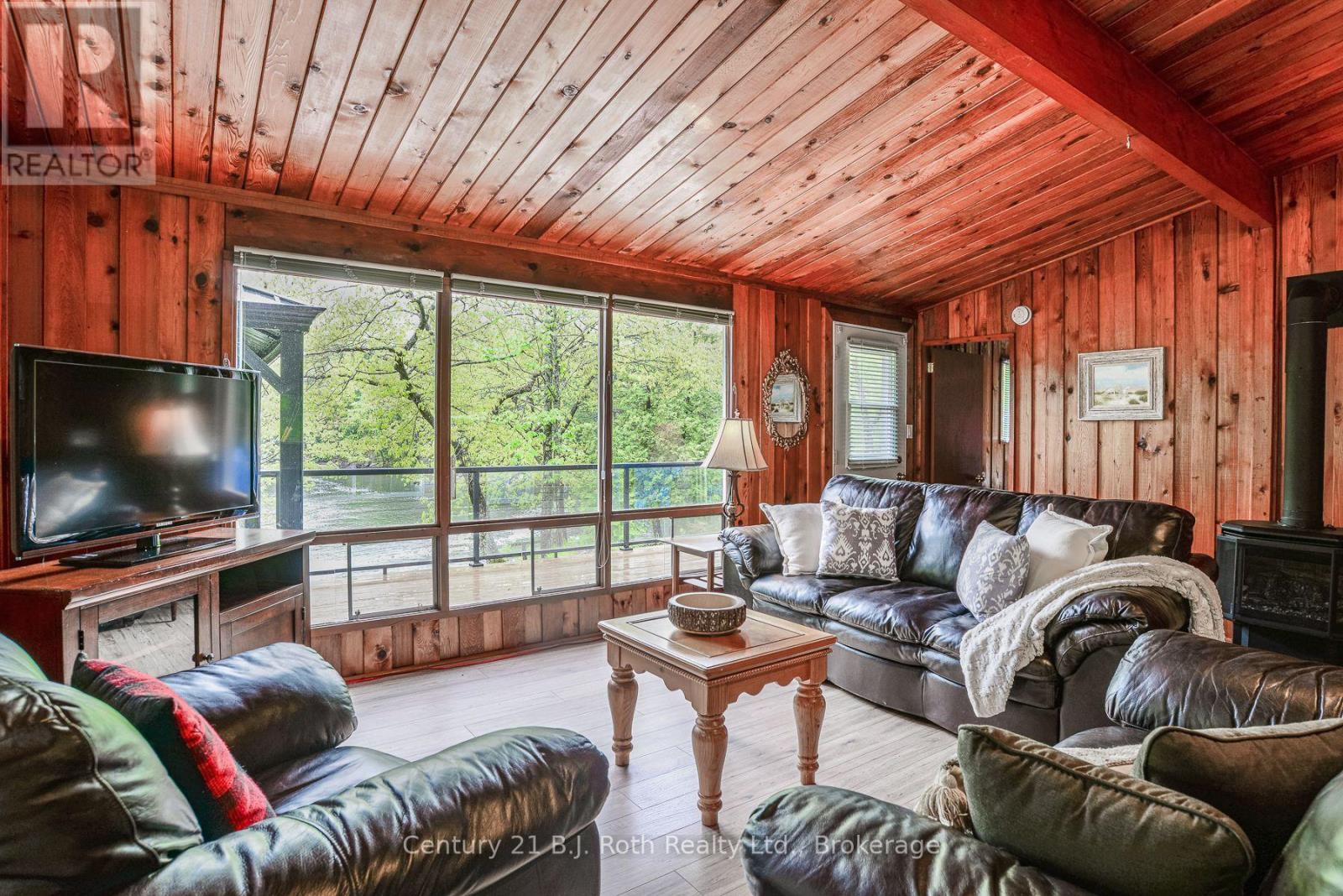 5335 Claresbridge Lane, Severn, Ontario  L0K 2B0 - Photo 4 - S12237355