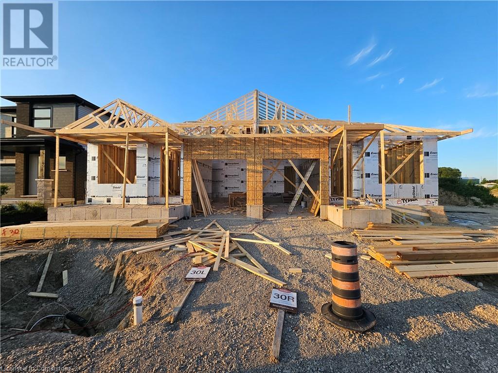 106 Thackeray Way, Harriston, Ontario  N0G 1Z0 - Photo 2 - 40743843