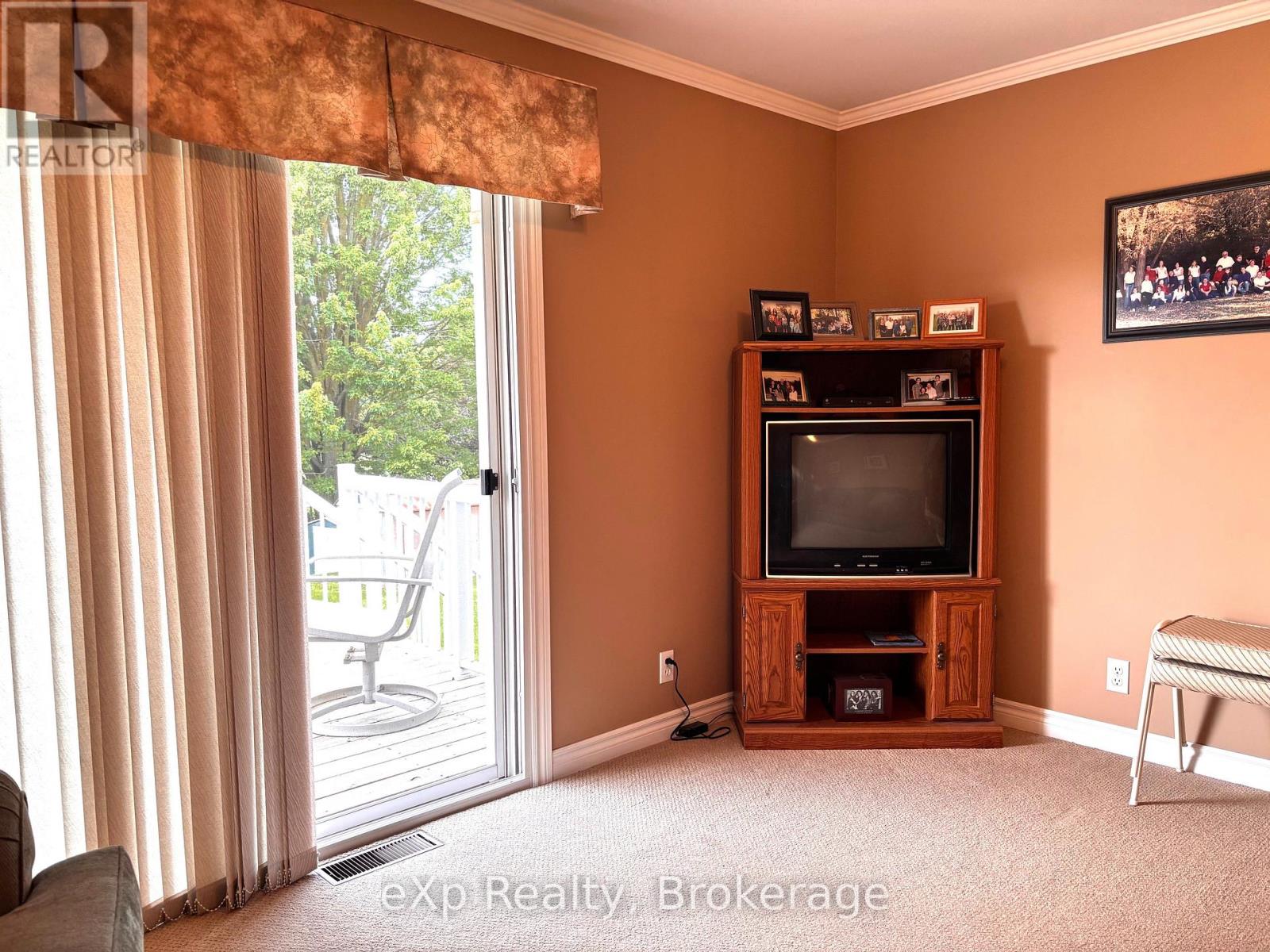 5 Ignatz Street, South Bruce, Ontario  N0G 2J0 - Photo 30 - X12237501