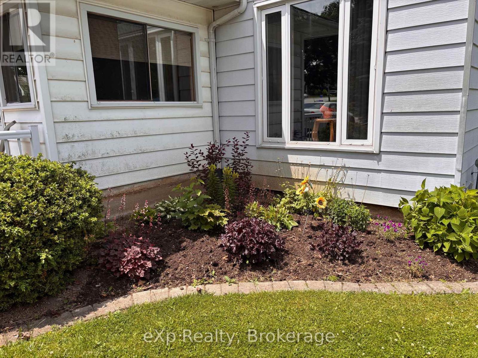 5 Ignatz Street, South Bruce, Ontario  N0G 2J0 - Photo 5 - X12237501