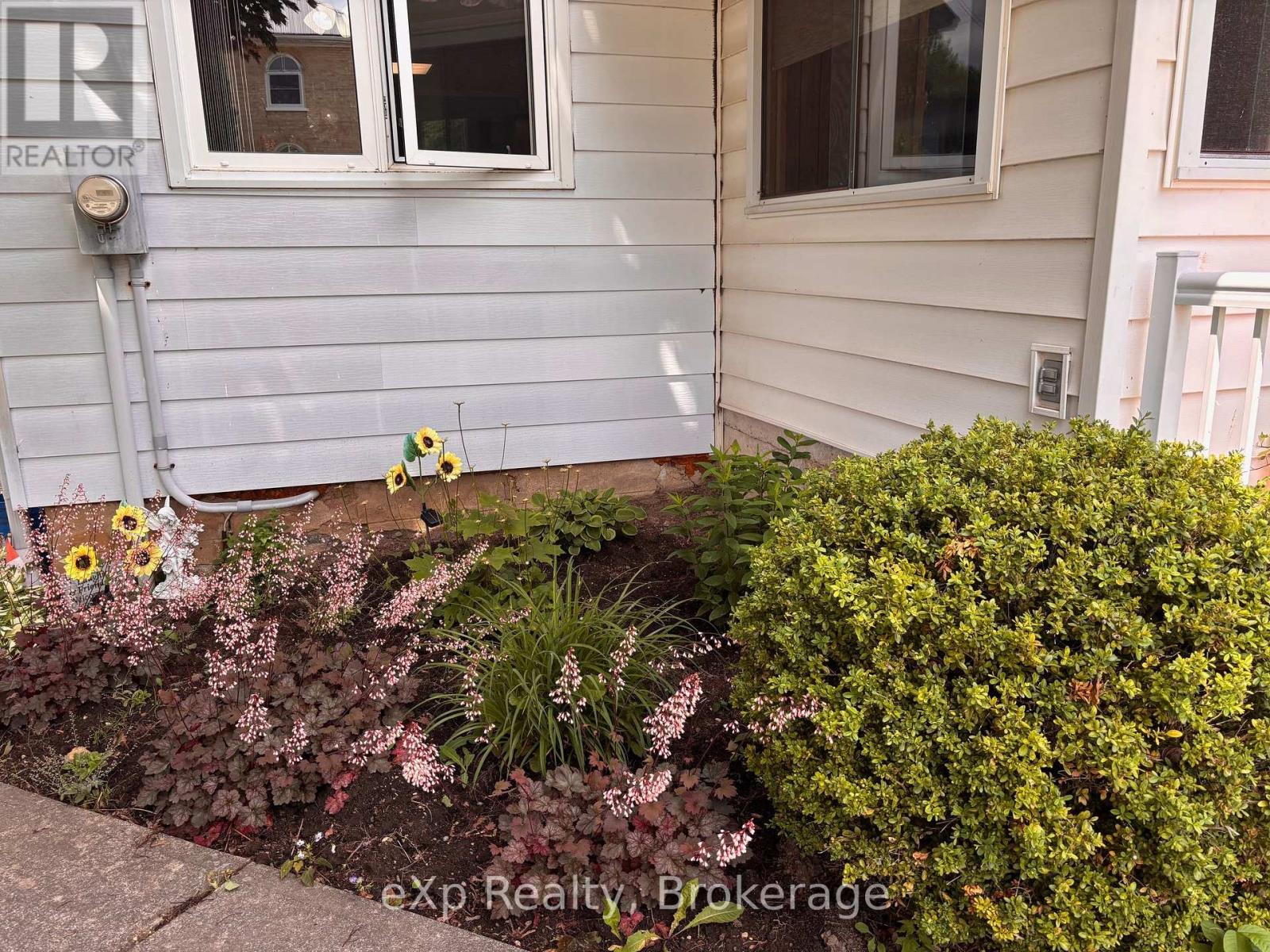 5 Ignatz Street, South Bruce, Ontario  N0G 2J0 - Photo 6 - X12237501