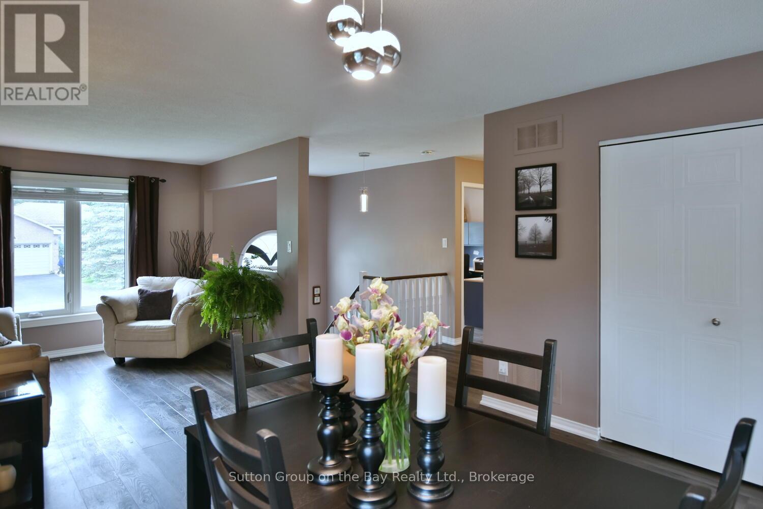 30 Acorn Crescent, Wasaga Beach, Ontario  L9Z 1L6 - Photo 14 - S12237574