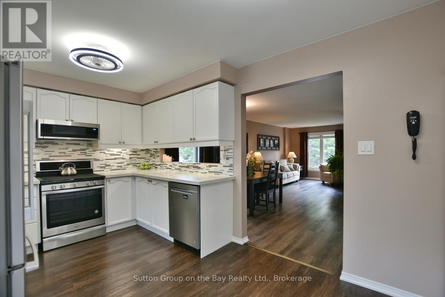 30 Acorn Crescent, Wasaga Beach, Ontario  L9Z 1L6 - Photo 24 - S12237574