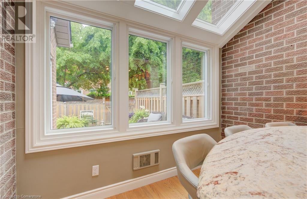 52 Allen Street W Unit# 2, Waterloo, Ontario  N2L 6H3 - Photo 14 - 40743683