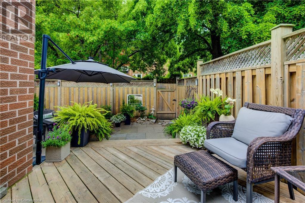 52 Allen Street W Unit# 2, Waterloo, Ontario  N2L 6H3 - Photo 30 - 40743683