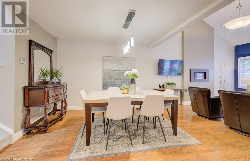 52 Allen Street W Unit# 2, Waterloo, Ontario  N2L 6H3 - Photo 5 - 40743683
