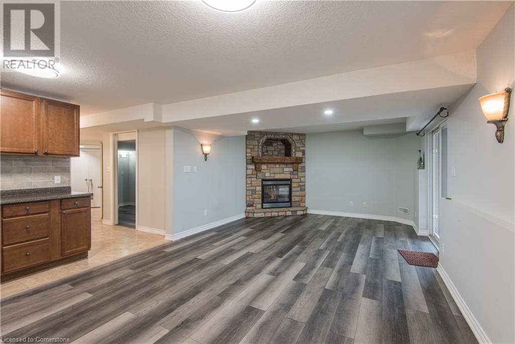 645 INTERLAKEN Drive Unit# Bsmt, Waterloo, Ontario