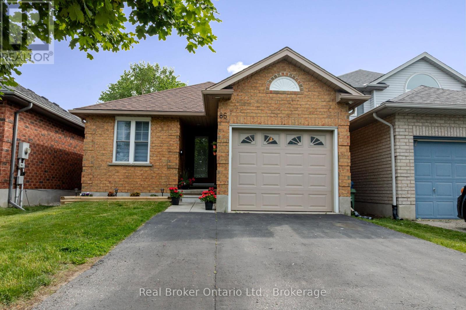 86 MILSON CRESCENT, Guelph, Ontario