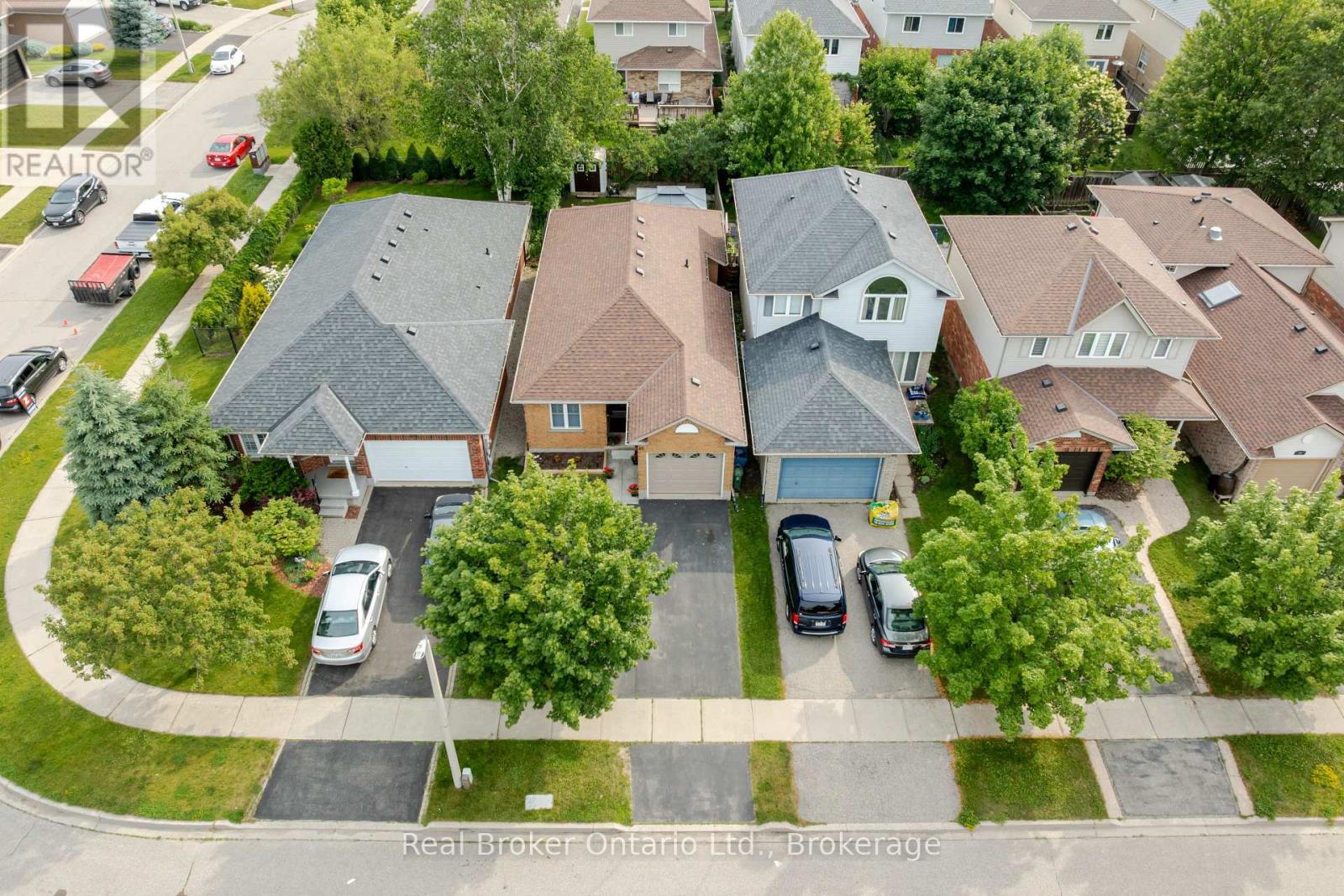 86 Milson Crescent, Guelph, Ontario  N1C 1G6 - Photo 40 - X12237958