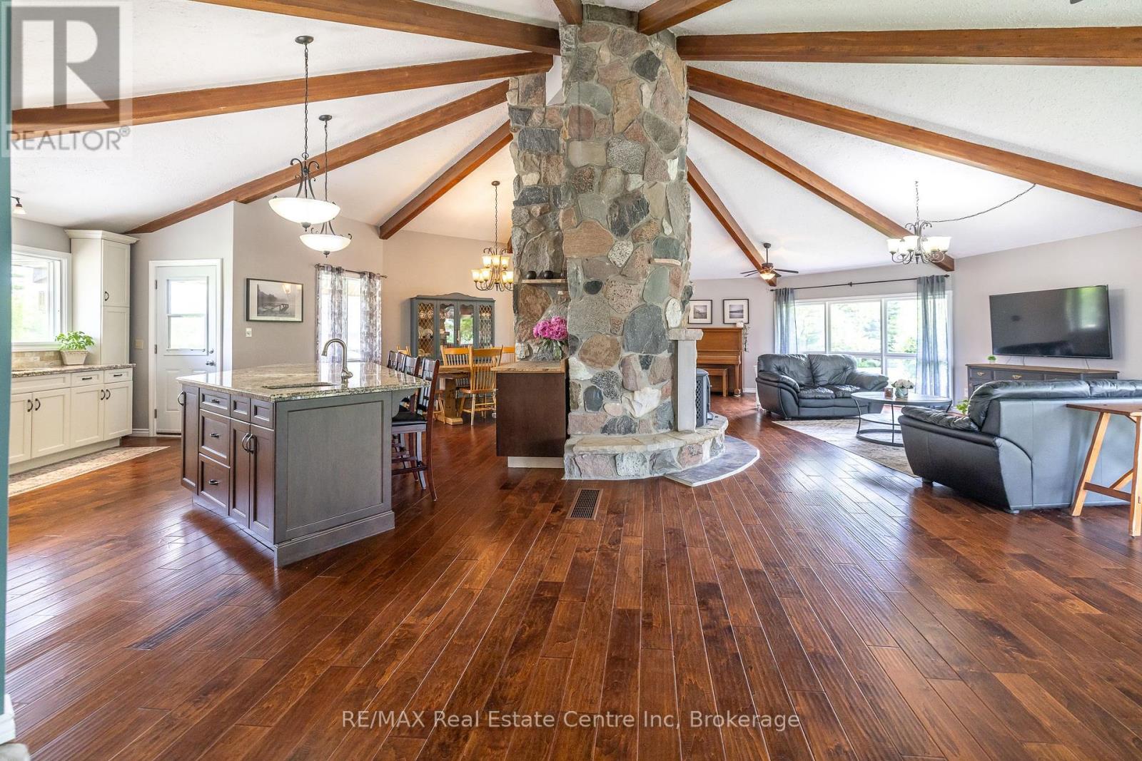 26 Old Brock Road, Puslinch, Ontario  N0B 2J0 - Photo 10 - X12238033