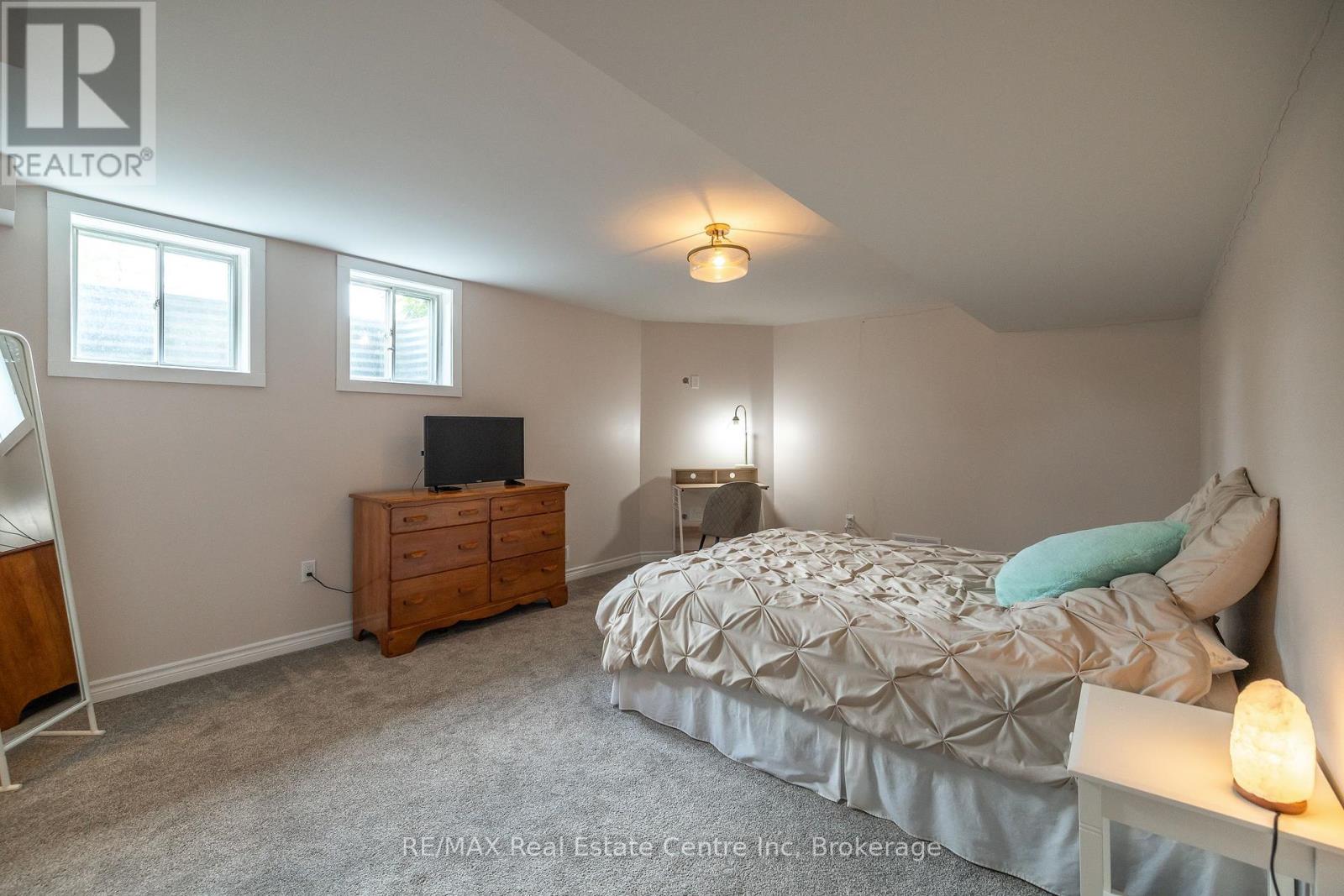 26 Old Brock Road, Puslinch, Ontario  N0B 2J0 - Photo 37 - X12238033