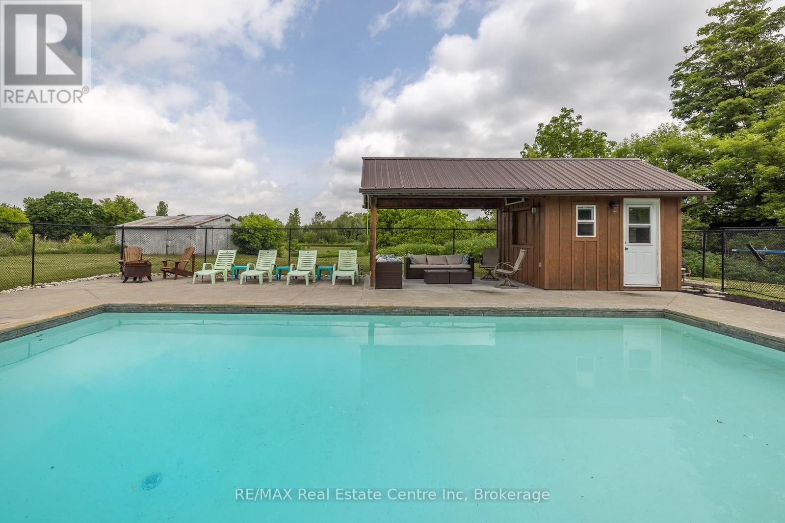 26 Old Brock Road, Puslinch, Ontario  N0B 2J0 - Photo 9 - X12238033