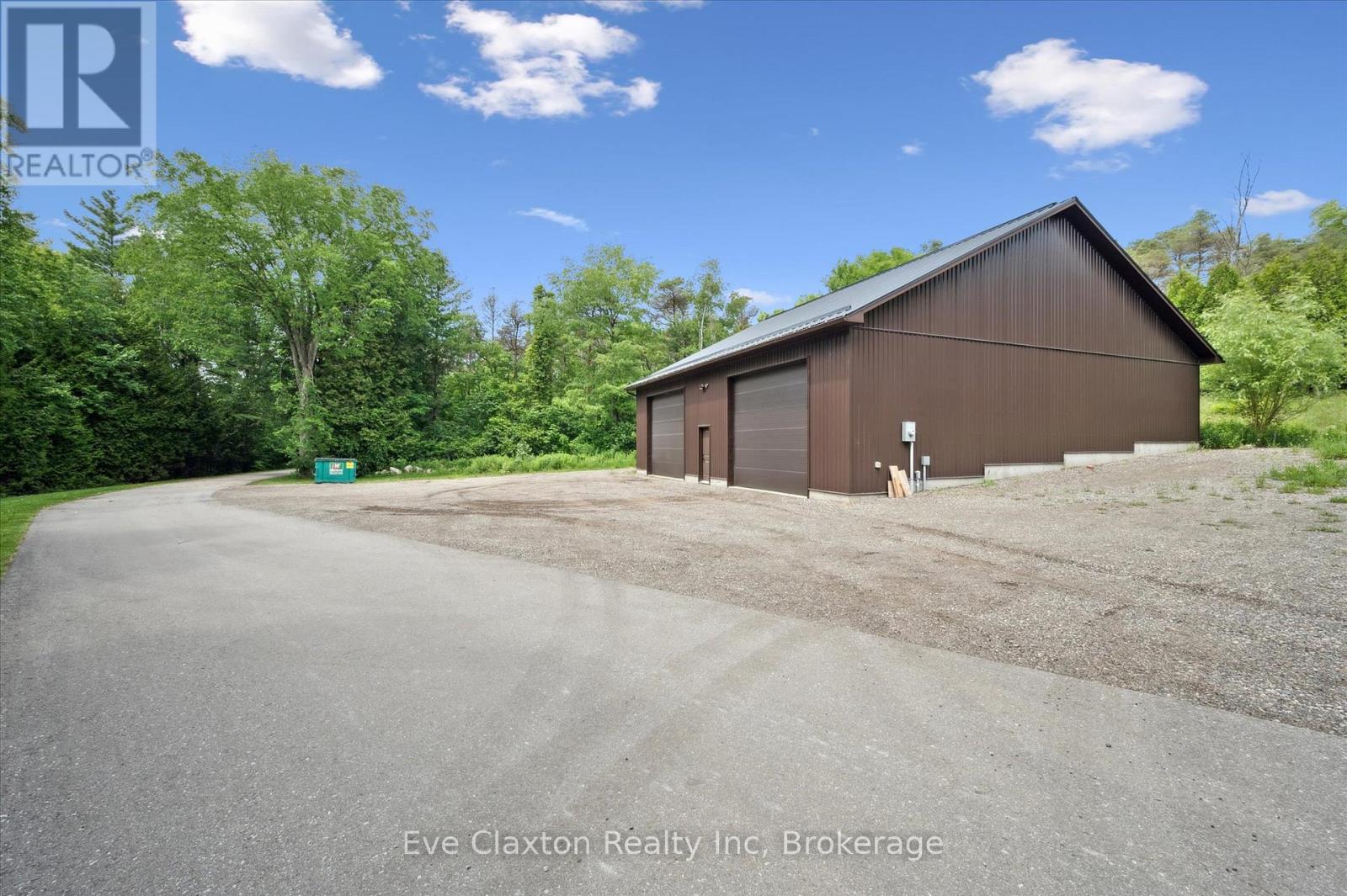 6815 Wellington Rd 34, Puslinch, Ontario  N3C 2V4 - Photo 35 - X12238151