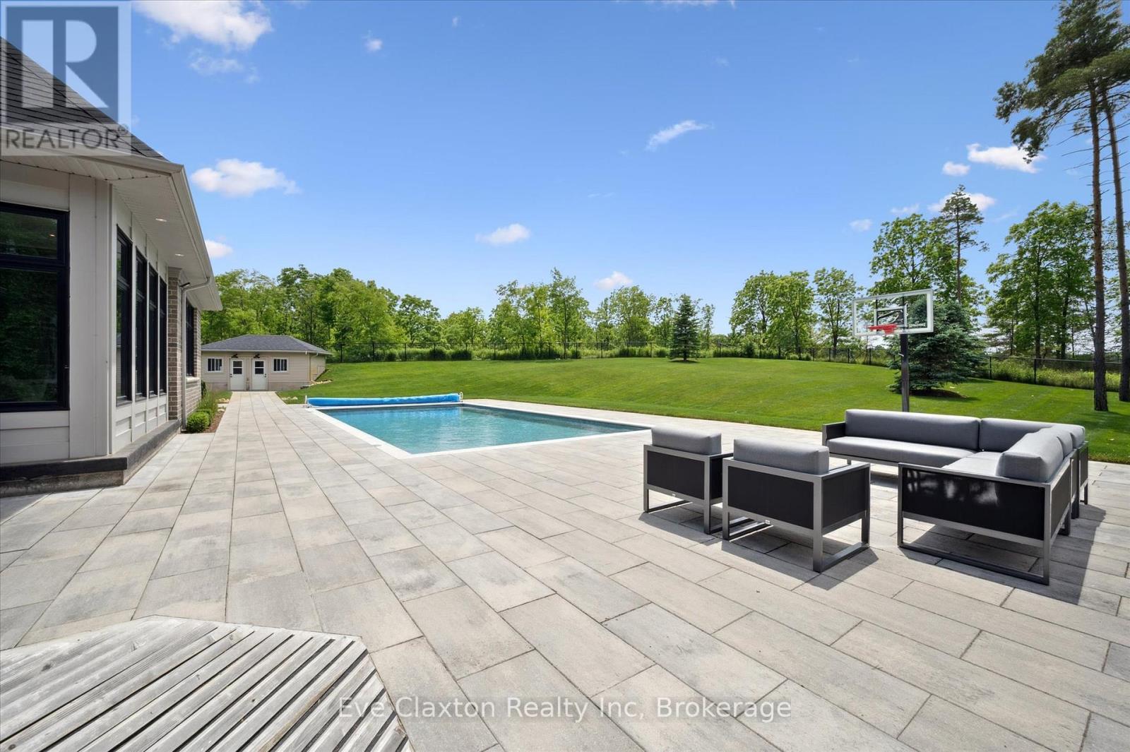 6815 Wellington Rd 34, Puslinch, Ontario  N3C 2V4 - Photo 38 - X12238151