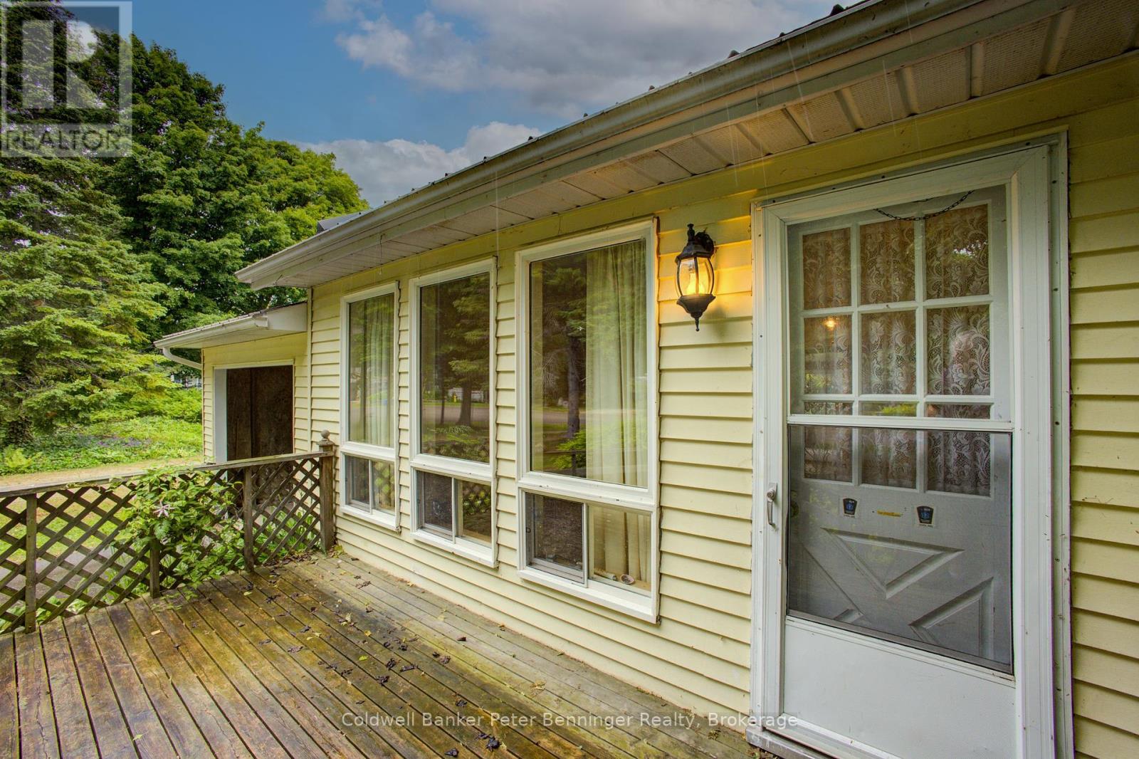 300 Sauk Court, Huron-Kinloss, Ontario  N0G 2R0 - Photo 10 - X12238264