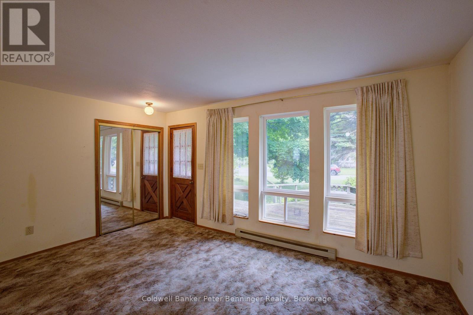300 Sauk Court, Huron-Kinloss, Ontario  N0G 2R0 - Photo 14 - X12238264