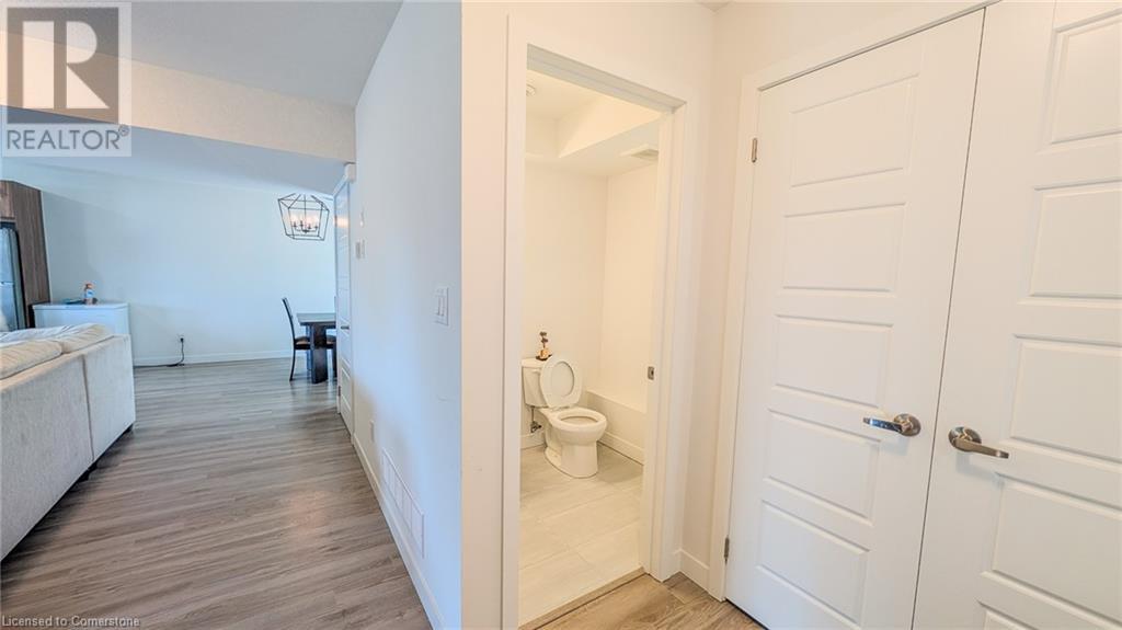 326 S Fountain Street S, Cambridge, Ontario  N3H 1J3 - Photo 4 - 40743887