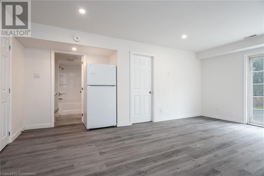 227 Blackhorne Drive, Kitchener, Ontario  N2E 1Z2 - Photo 41 - 40743863