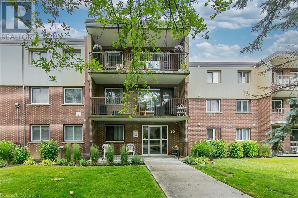 30 AVALON Place Unit# 203, Kitchener, Ontario