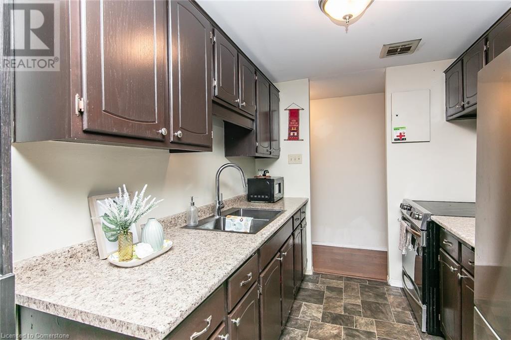 30 Avalon Place Unit# 203, Kitchener, Ontario  N2M 4N6 - Photo 20 - 40743367