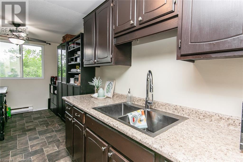 30 Avalon Place Unit# 203, Kitchener, Ontario  N2M 4N6 - Photo 24 - 40743367