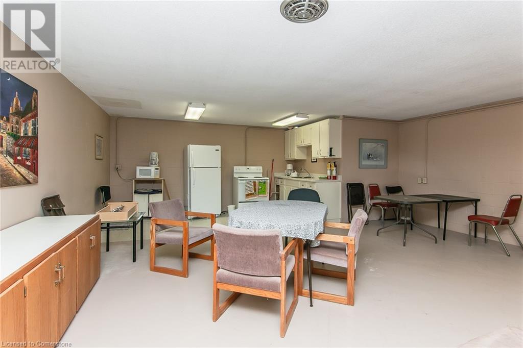 30 Avalon Place Unit# 203, Kitchener, Ontario  N2M 4N6 - Photo 41 - 40743367